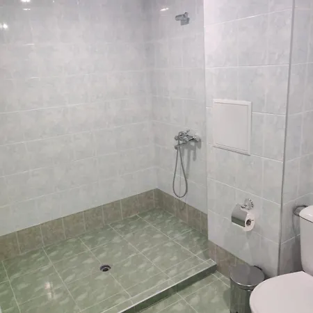 Διαμέρισμα 2 Zdrave Καζανλούκ