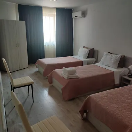 2 Zdrave Lägenhet Kazanlŭk